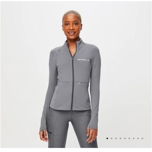 Brand new figs contour knit Jack medium